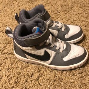 Nike Shoes Size 10.5